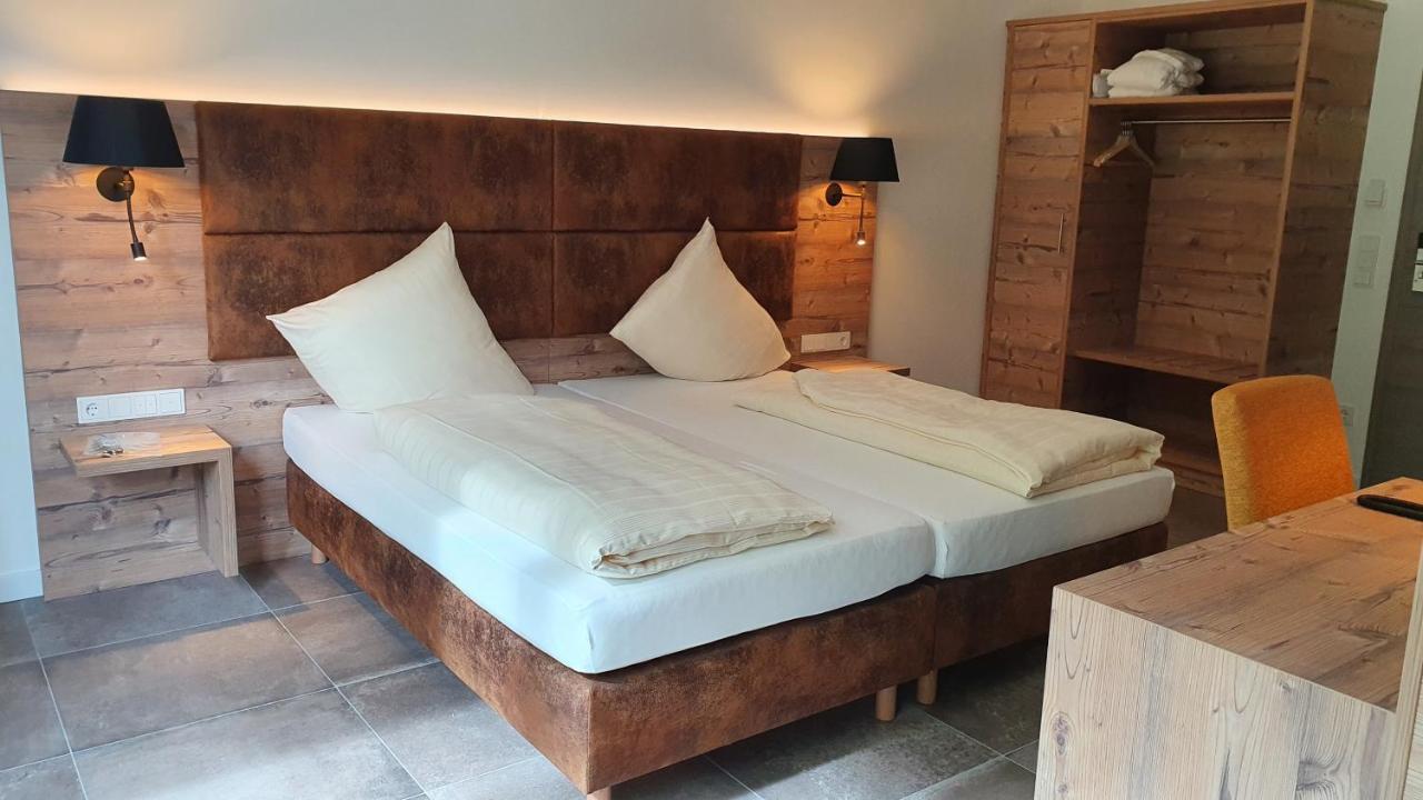 Landhotel Weihermuehle Thaleischweiler-Froschen Exteriér fotografie