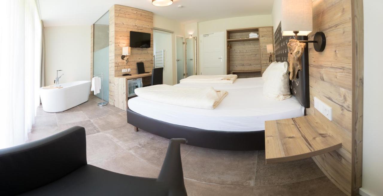 Landhotel Weihermuehle Thaleischweiler-Froschen Exteriér fotografie
