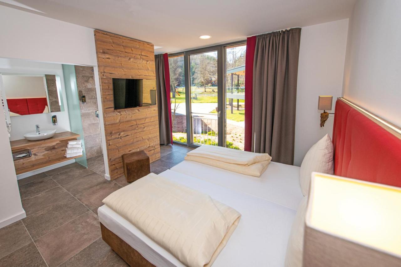 Landhotel Weihermuehle Thaleischweiler-Froschen Exteriér fotografie
